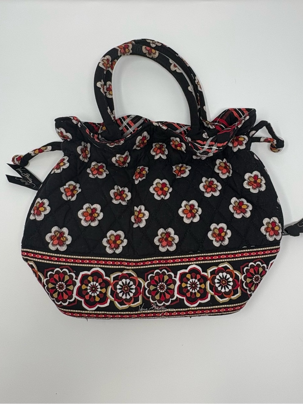 Vera Bradley Black Quilted Floral Drawstring Tote Pirouette Pristine!